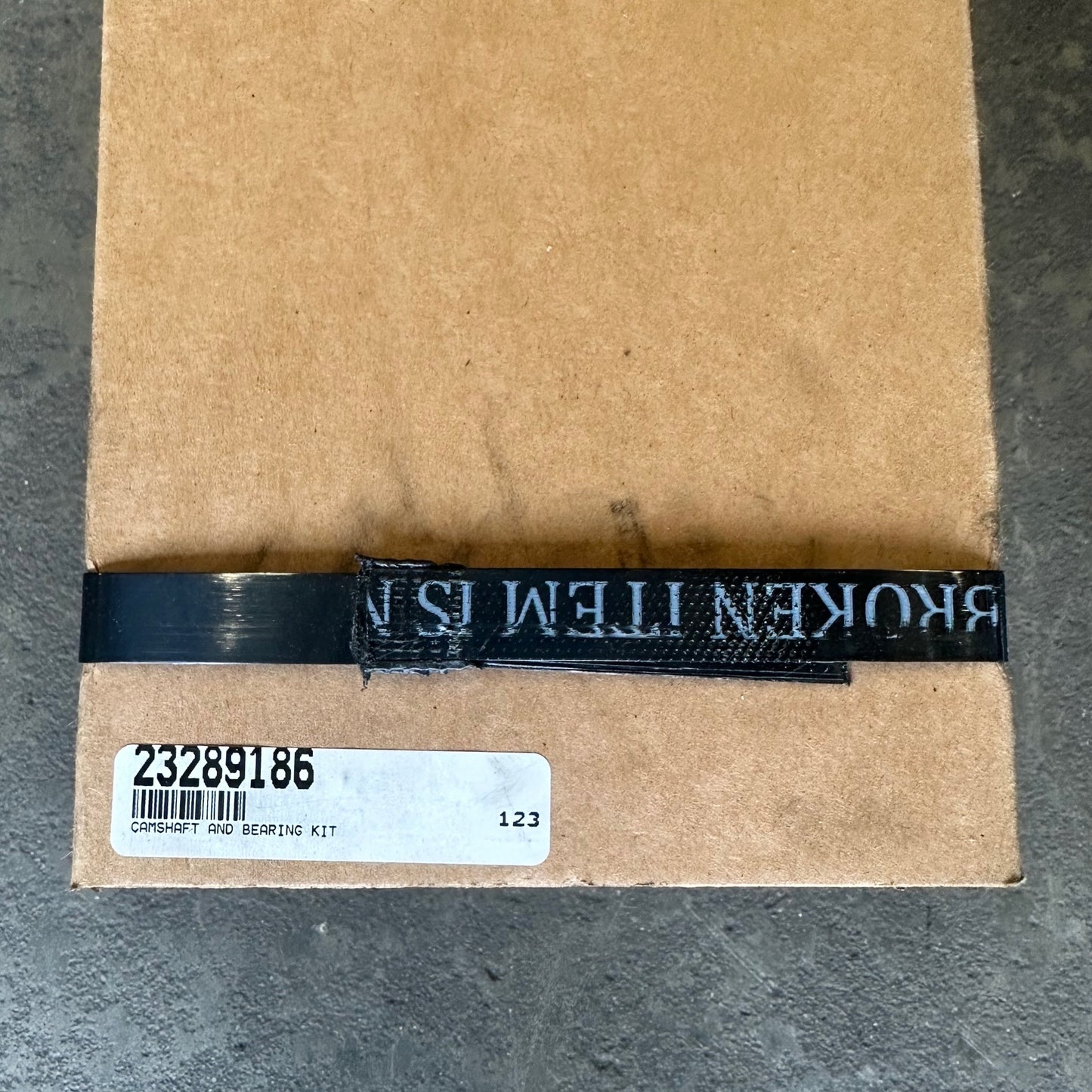 Volvo OEM Camshaft Kit 23289186