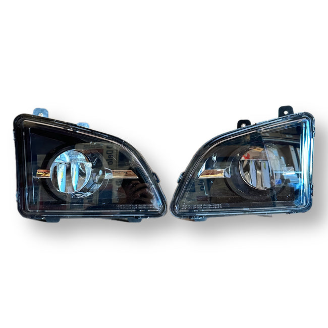 Volvo VNL 2018+ Fog Lights Bundle (2 Piece)