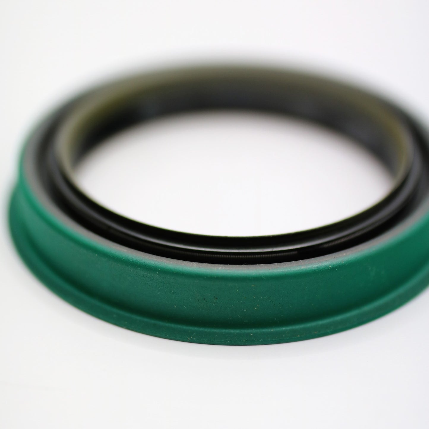 SKF CR Seal 32500 OEM